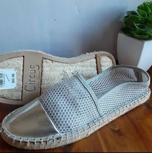 Sam Edelman NWT  MESH/Jute Slip Ons - Sz 9